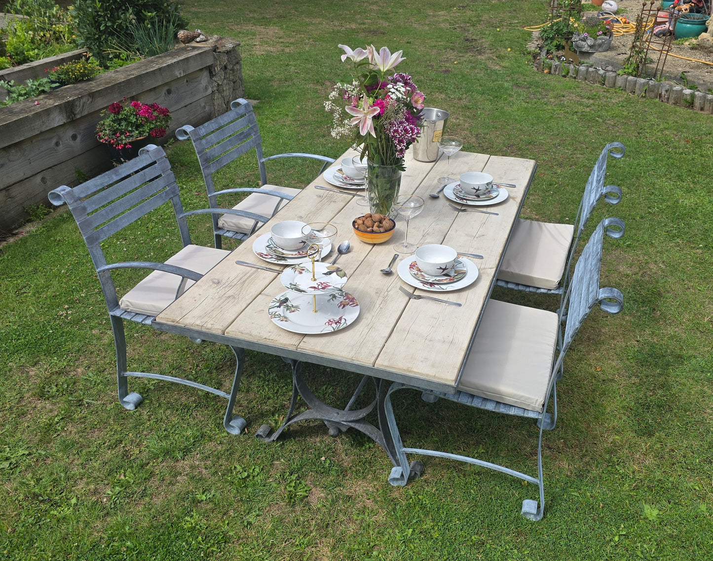 Bibury Dining Table Set
