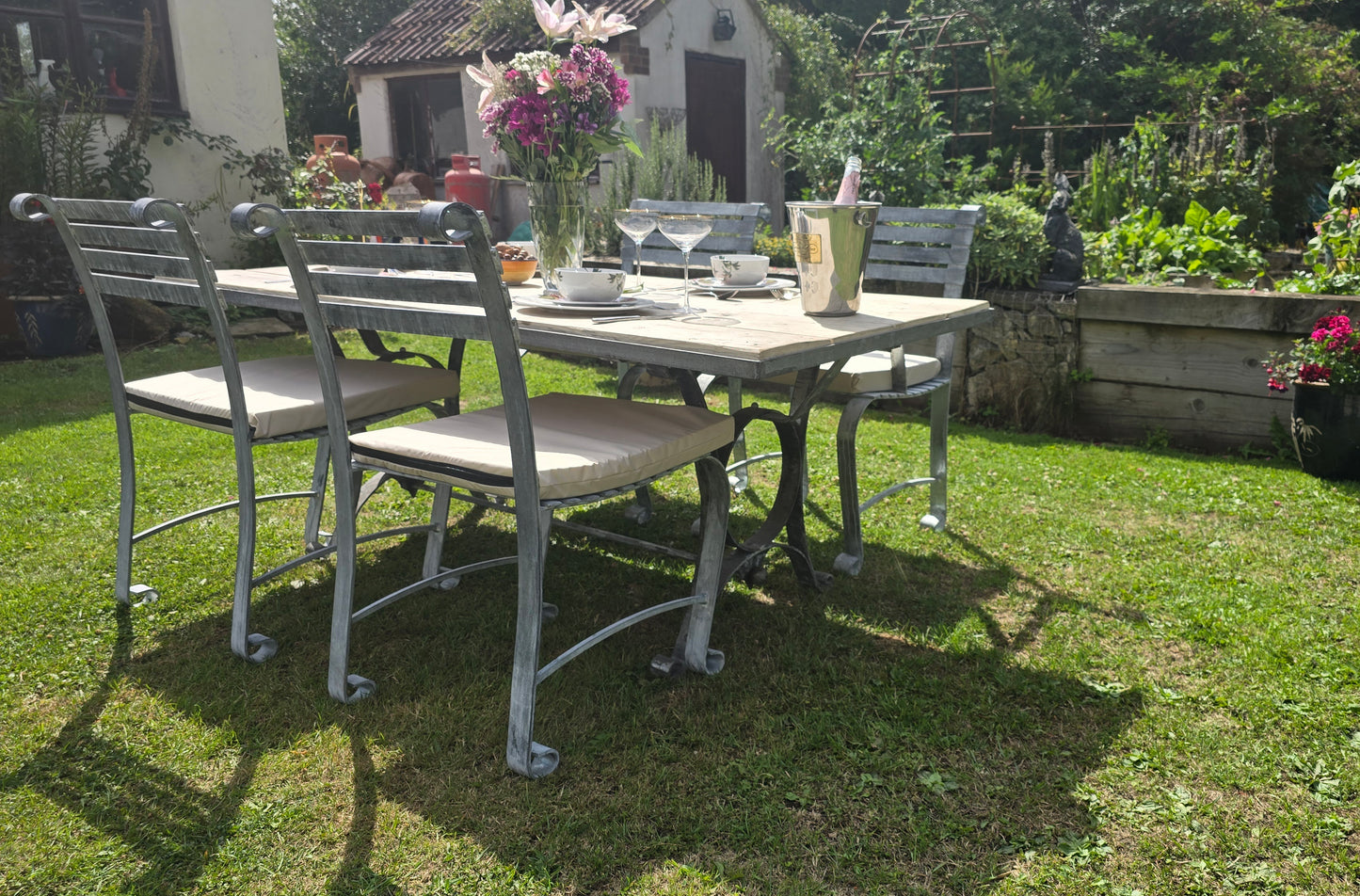 Bibury Dining Table Set