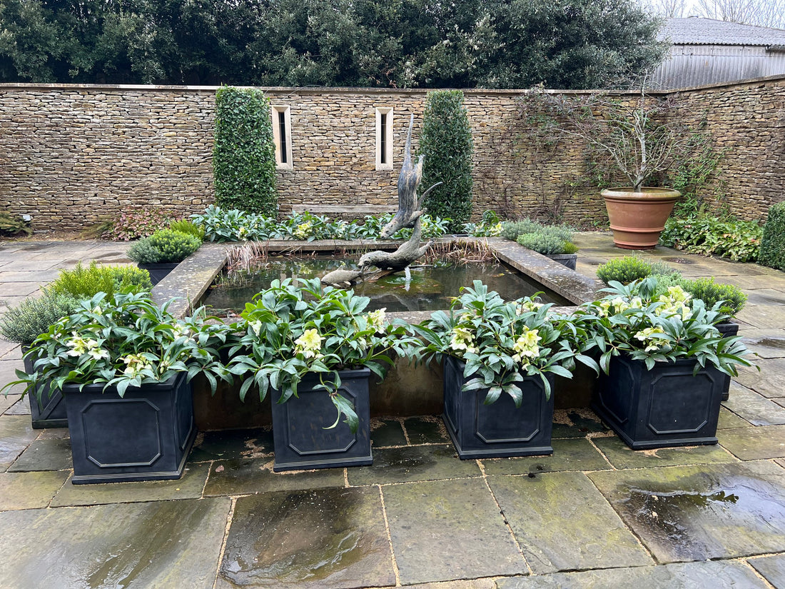 The courtyard garden at Calcot Manor