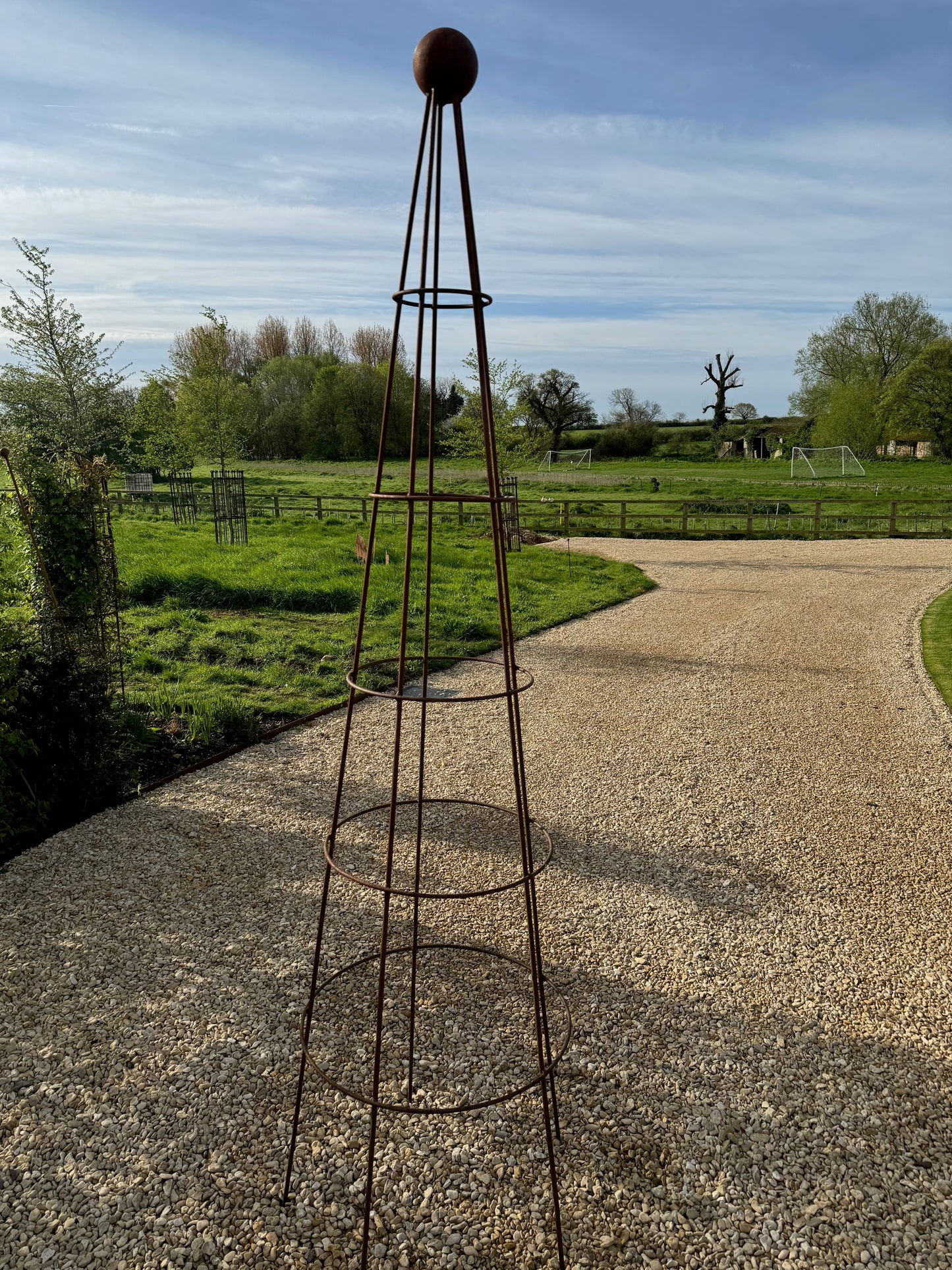 250cm Cotswold Obelisk